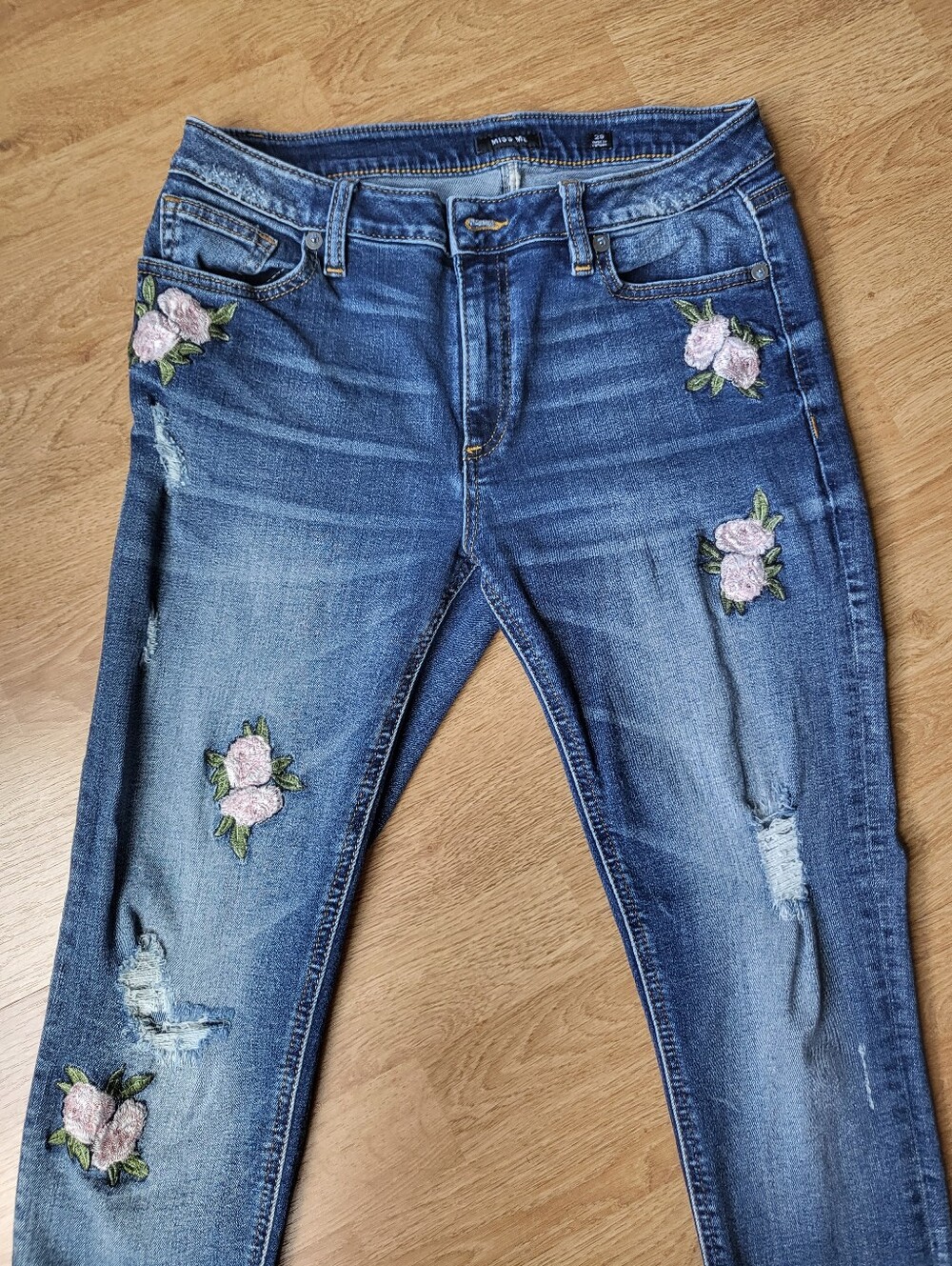 Miss Me Skinny Jeans